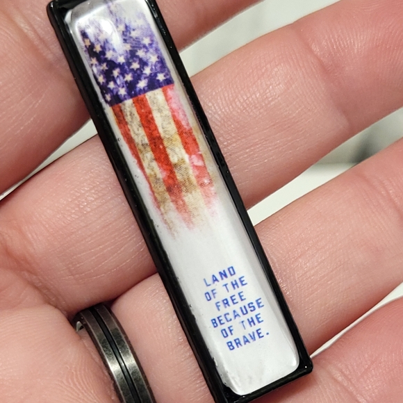 LAND OF THE FREE Vertical Pendant Necklace - Picture 7 of 9